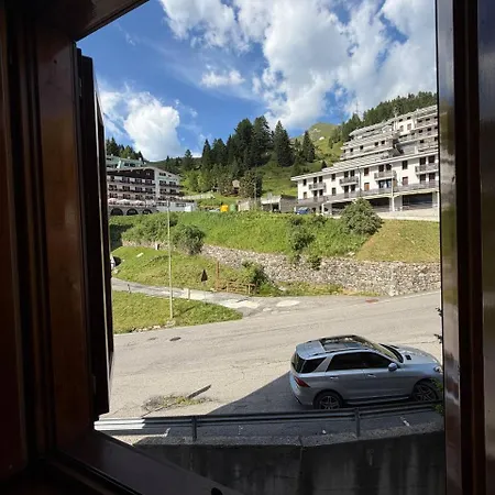 Comfortable On The Slopes, With A View And A * Brentone